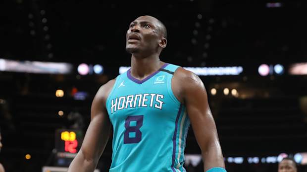 Change Agents_Bismack Biyombo_v3.00_01_01_23.Still002